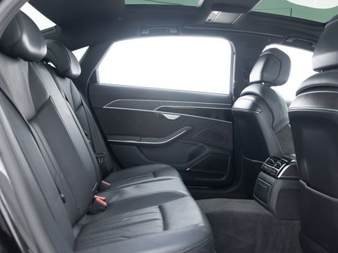 Used 2020 Audi A8 L 4.0T w/ Executive Package image 31