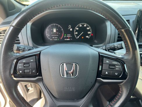 Used 2025 Honda Odyssey Sport-L image 22