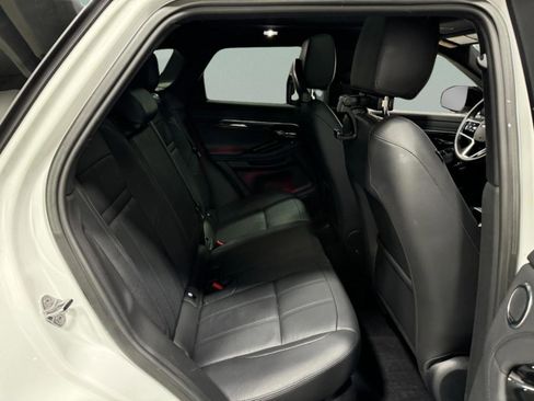 Used 2023 Land Rover Range Rover Evoque SE image 10