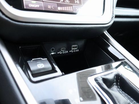 Used 2024 Subaru Outback Limited image 39