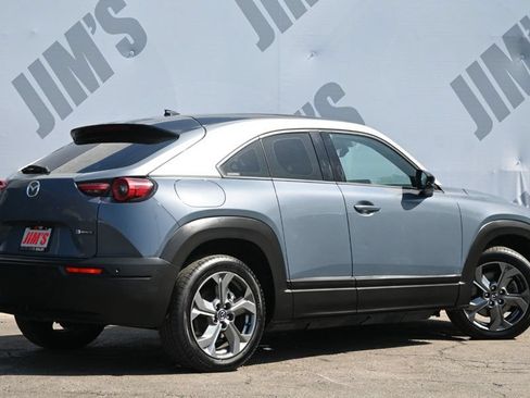 Used 2022 MAZDA MX-30 Electric w/ Premium Plus Pkg FWD image 5
