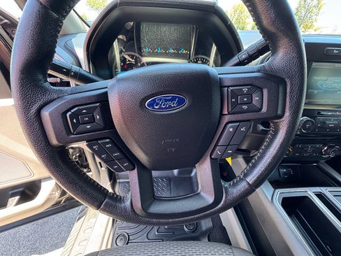 Used 2015 Ford F150 XLT w/ Equipment Group 302A Luxury RWD image 19