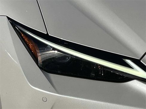 Certified 2021 Lexus IS 300 300 image 9