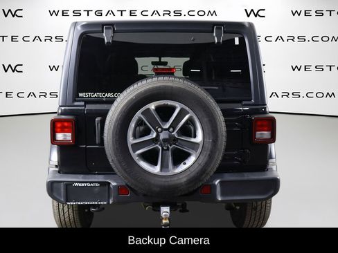 Used 2021 Jeep Wrangler Unlimited Sahara image 4