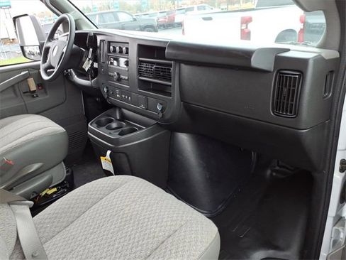 New 2025 Chevrolet Express 3500 w/ Power Convenience Package image 8