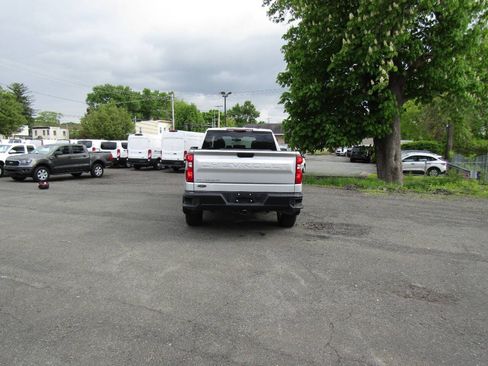 Used 2022 Chevrolet Silverado 1500 W/T w/ WT Value Package AWD/4WD image 5
