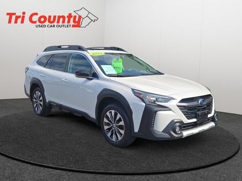 Used 2023 Subaru Outback Limited XT AWD/4WD image 1