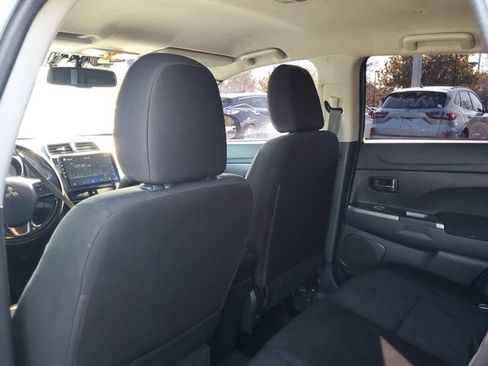 Used 2020 Mitsubishi Outlander Sport SE image 13