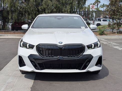 Certified 2026 BMW 530i w/ M Sport Package RWD image 4