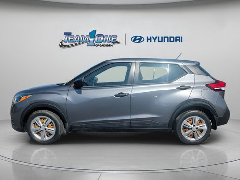 Used 2020 Nissan Kicks S FWD image 5