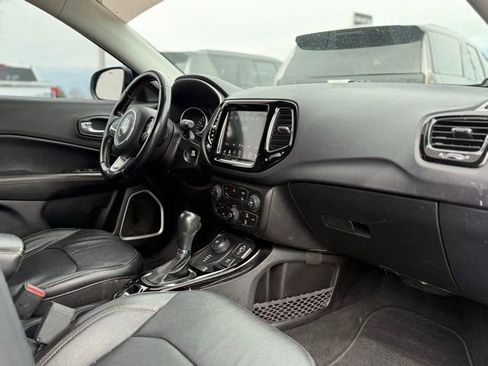 Used 2021 Jeep Compass Limited image 17