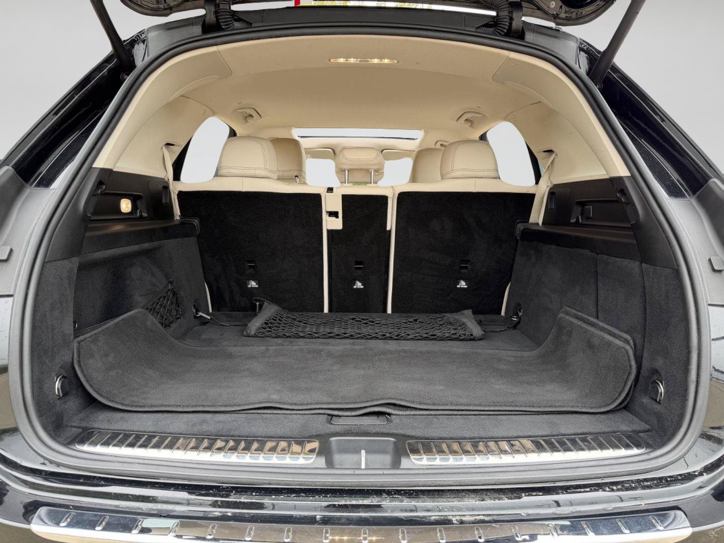 Used 2021 Mercedes-Benz GLE 350 w/ Premium Package image 30
