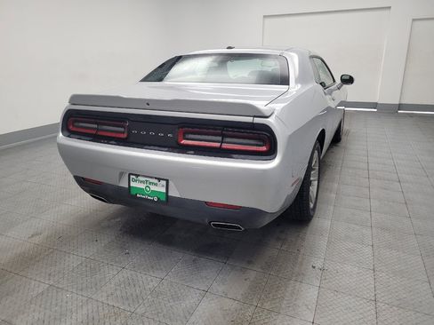 Used 2022 Dodge Challenger SXT RWD image 7