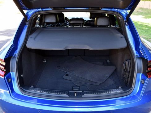 Used 2017 Porsche Macan S w/ Premium Package Plus image 36