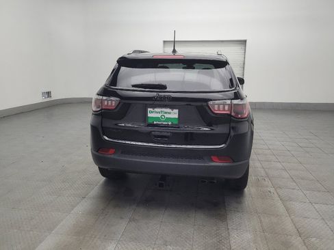 Used 2019 Jeep Compass Latitude AWD/4WD image 7
