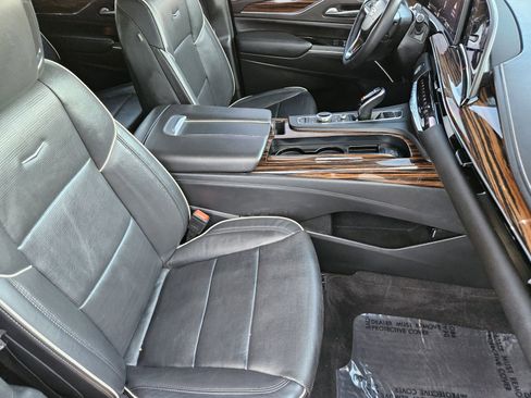 Certified 2024 Cadillac Escalade ESV Premium Luxury w/ LPO, Floor Liner Package image 17