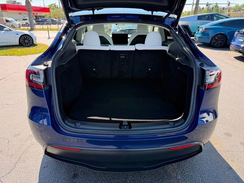 Used 2023 Tesla Model Y Long Range image 25
