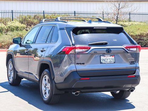 Certified 2024 Toyota RAV4 XLE AWD/4WD image 5