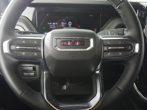 Used 2026 GMC Yukon Elevation AWD/4WD image 21