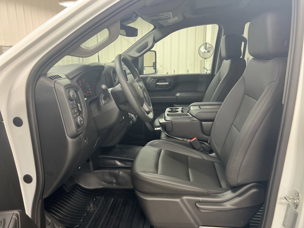 New 2026 Chevrolet Silverado 3500 W/T AWD/4WD image 13