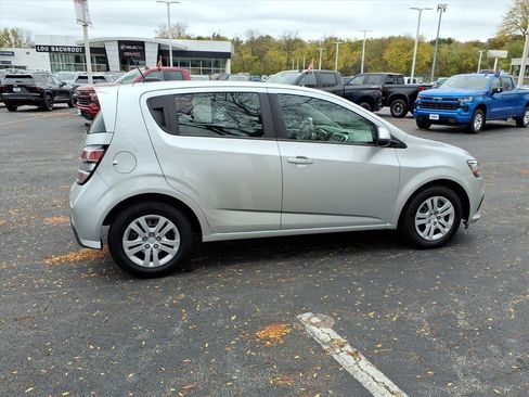Used 2020 Chevrolet Sonic LT image 8