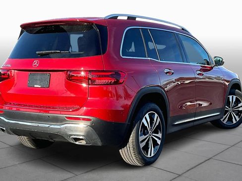 Used 2025 Mercedes-Benz GLB 250 image 13