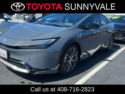 Used 2024 Toyota Prius Limited w/ Limited Premium Package FWD image 1