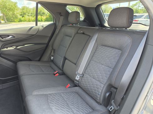 Used 2019 Chevrolet Equinox LT FWD image 22