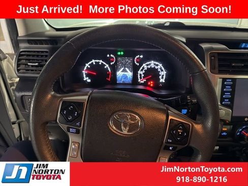 Used 2022 Toyota 4Runner SR5 image 8