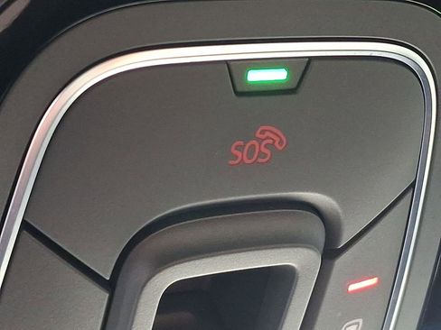 Certified 2025 Audi Q7 Premium Plus image 25