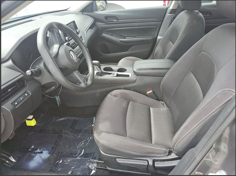 Used 2023 Nissan Altima 2.5 S FWD image 8