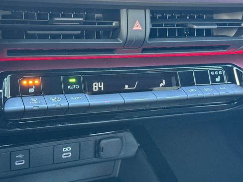 New 2026 Toyota Prius Plug-In Hybrid image 17