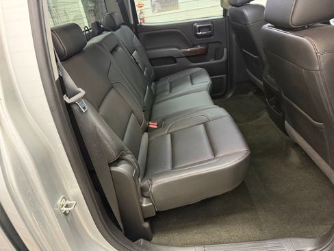 Used 2018 GMC Sierra 2500 SLT w/ Snow Plow Prep Package image 20