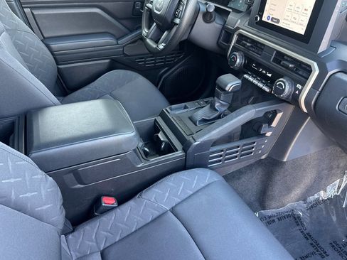 Certified 2025 Toyota Tacoma SR image 20