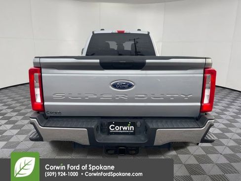 Used 2024 Ford F250 XLT image 18