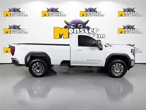 Used 2025 GMC Sierra 2500 SLE image 4