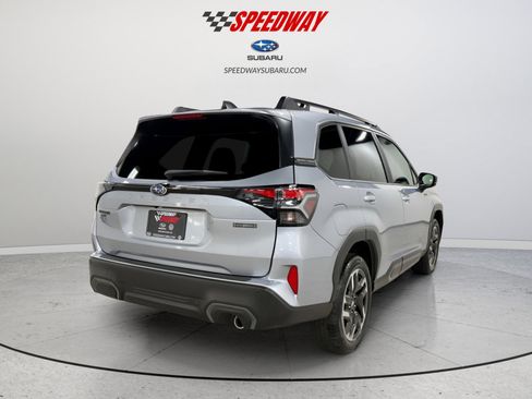 New 2025 Subaru Forester Limited w/ Popular Package image 7