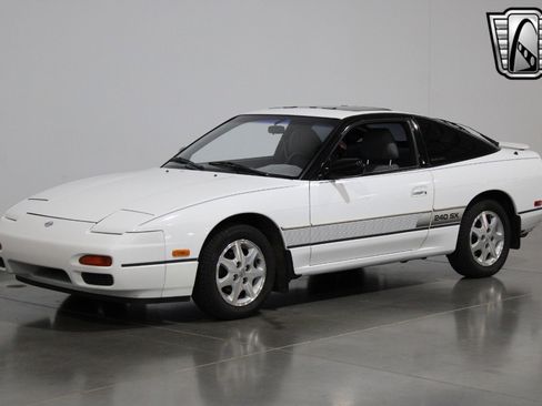 Used 1991 Nissan 240SX Hatchback image 18