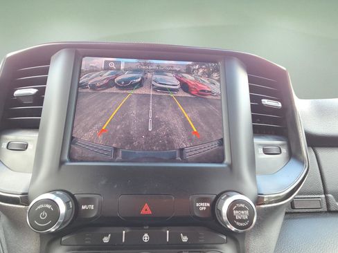 Used 2022 RAM 1500 Big Horn w/ Built-to-serve Edition image 38