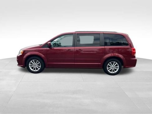 Used 2016 Dodge Grand Caravan SXT FWD image 4