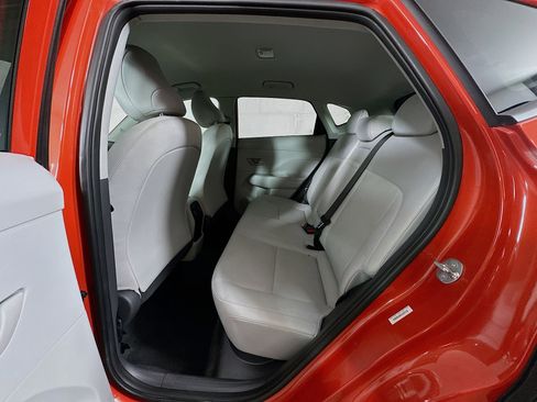 Used 2025 Hyundai Kona SEL image 22