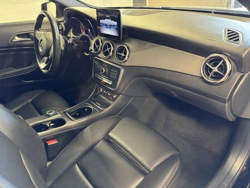 Used 2020 Mercedes-Benz GLA 250 image 5