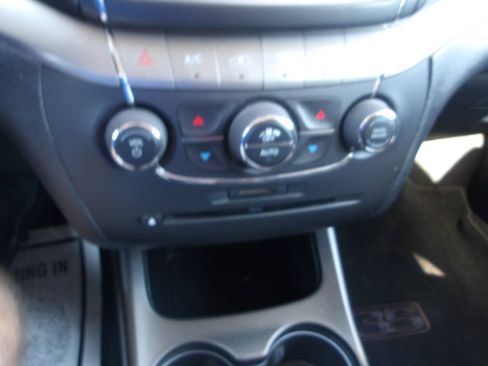 Used 2020 Dodge Journey Crossroad FWD image 14