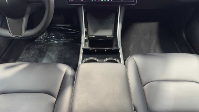 Used 2019 Tesla Model 3 Standard Range Plus RWD image 18