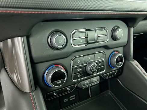 Used 2023 Chevrolet Tahoe RST w/ Luxury Package RWD image 23