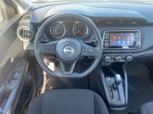 New 2025 Nissan Kicks Play S image 25