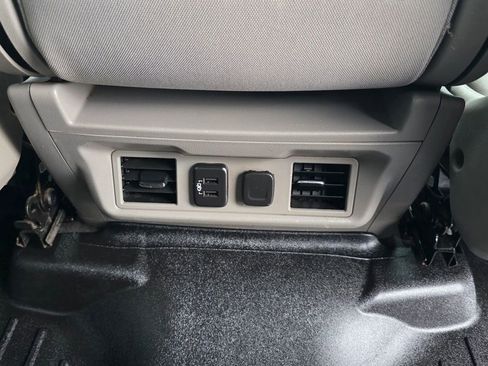 Used 2020 Chevrolet Silverado 2500 LT w/ All Star Edition AWD/4WD image 12