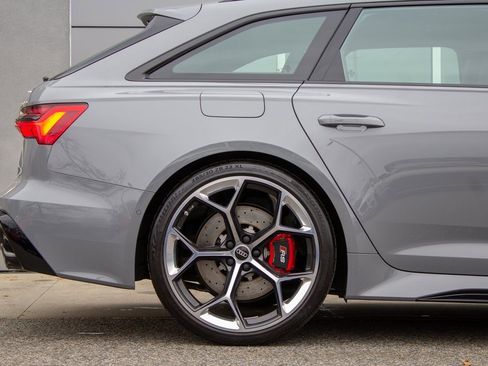 Used 2025 Audi RS 6 performance image 6