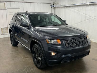 Used 2015 Jeep Grand Cherokee Altitude