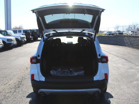 New 2026 Ford Escape Active w/ Cold Weather Package FWD image 12